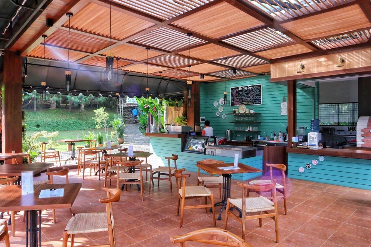 The Lodge Maribaya Cikareumbi Экстерьер фото
