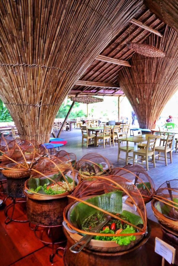 The Lodge Maribaya Cikareumbi Экстерьер фото